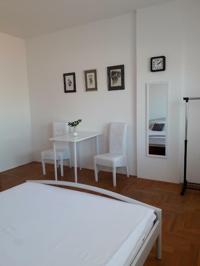 Apartman Dunja Ns 2 Нови-Сад Экстерьер фото