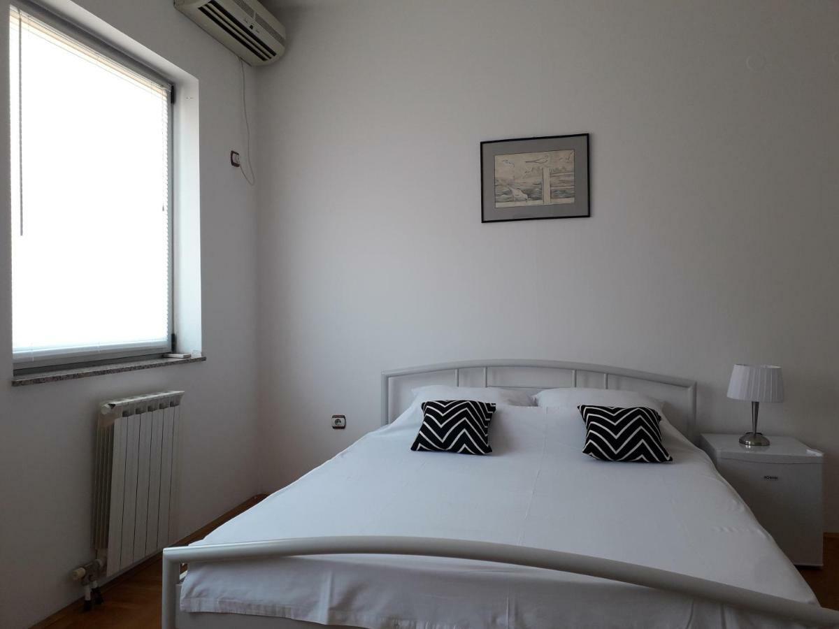 Apartman Dunja Ns 2 Нови-Сад Экстерьер фото