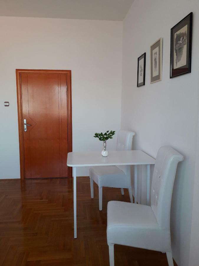 Apartman Dunja Ns 2 Нови-Сад Экстерьер фото